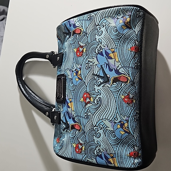 Loungefly Gyarados Magikarp Barrel Bag RARE - Picture 2 of 9